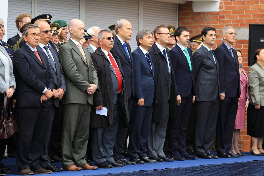 NATO štabo atidarymo ceremonija
