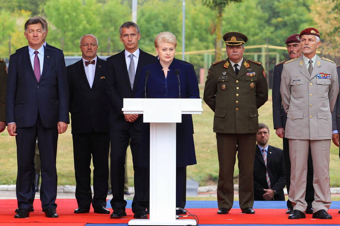 NATO štabo atidarymo ceremonija
