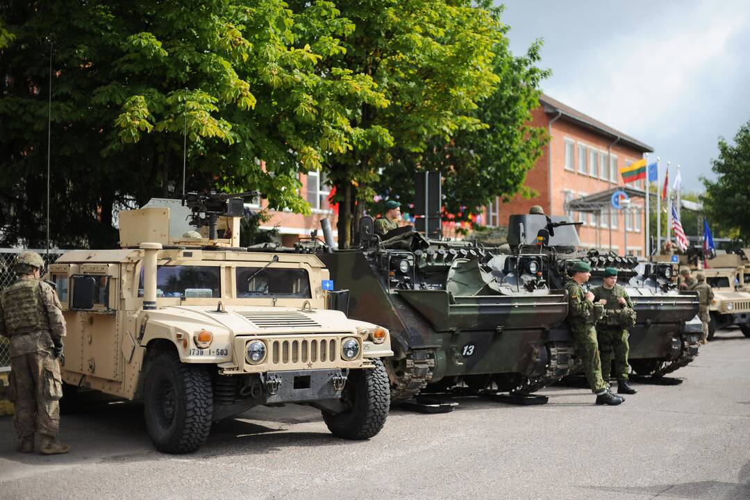 NATO štabo atidarymo ceremonija