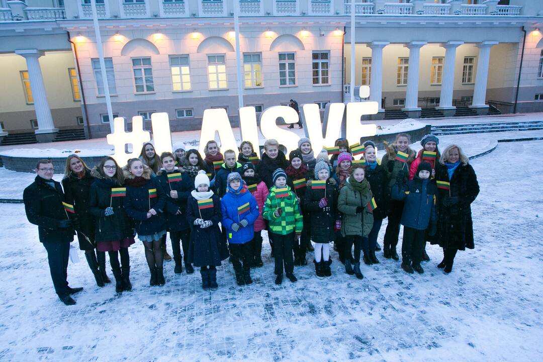 S. Daukanto aikštėje – šviečianti „Laisvė“