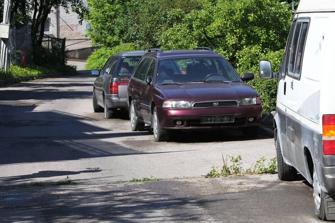 Pamiršti automobiliai