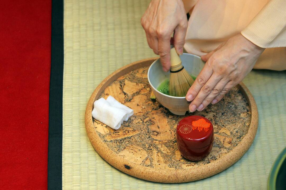 Japoniška arbatos gėrimo ceremonija