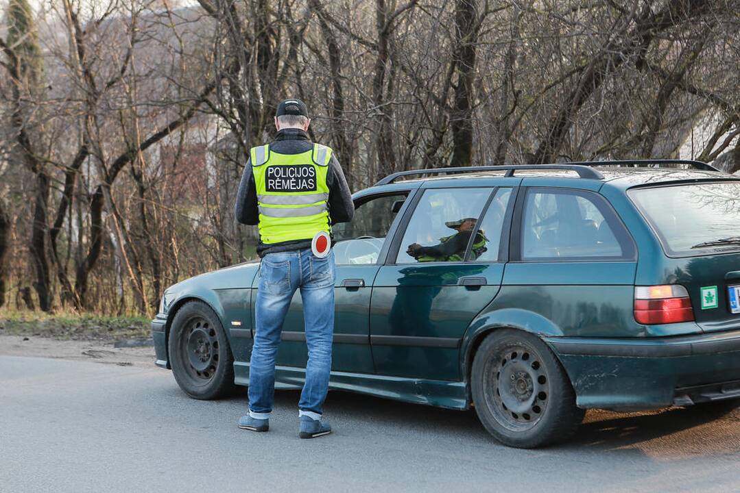 Policijos reidas