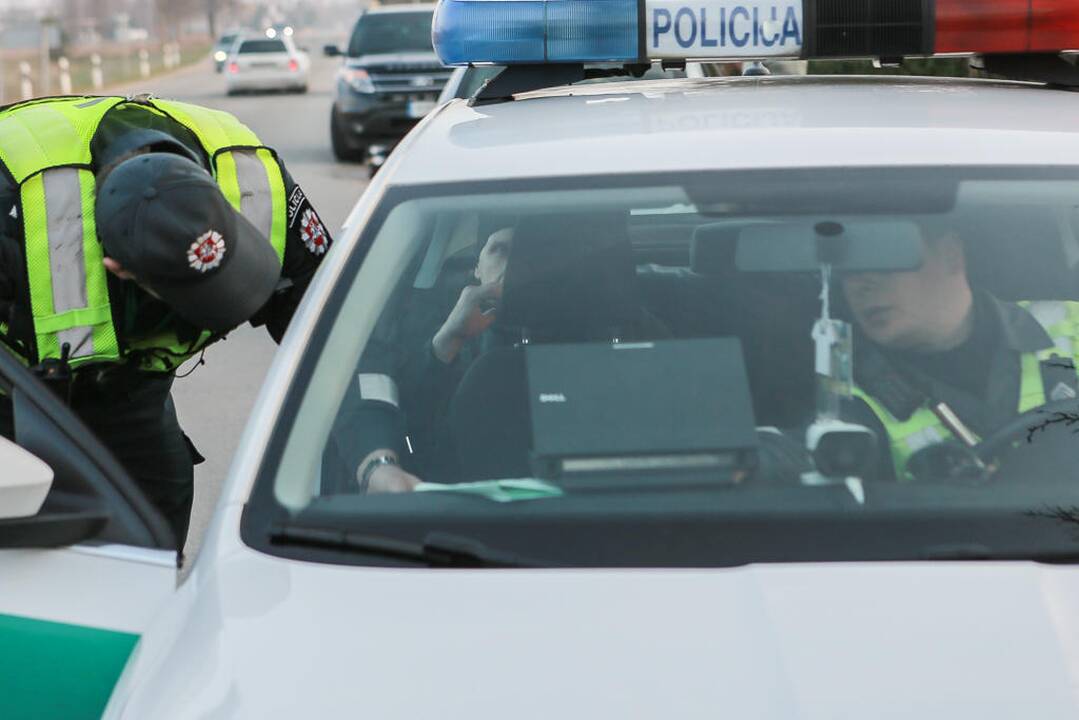 Policijos reidas