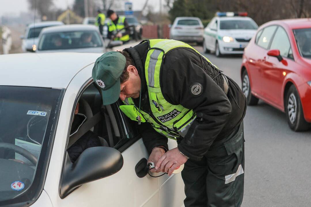 Policijos reidas