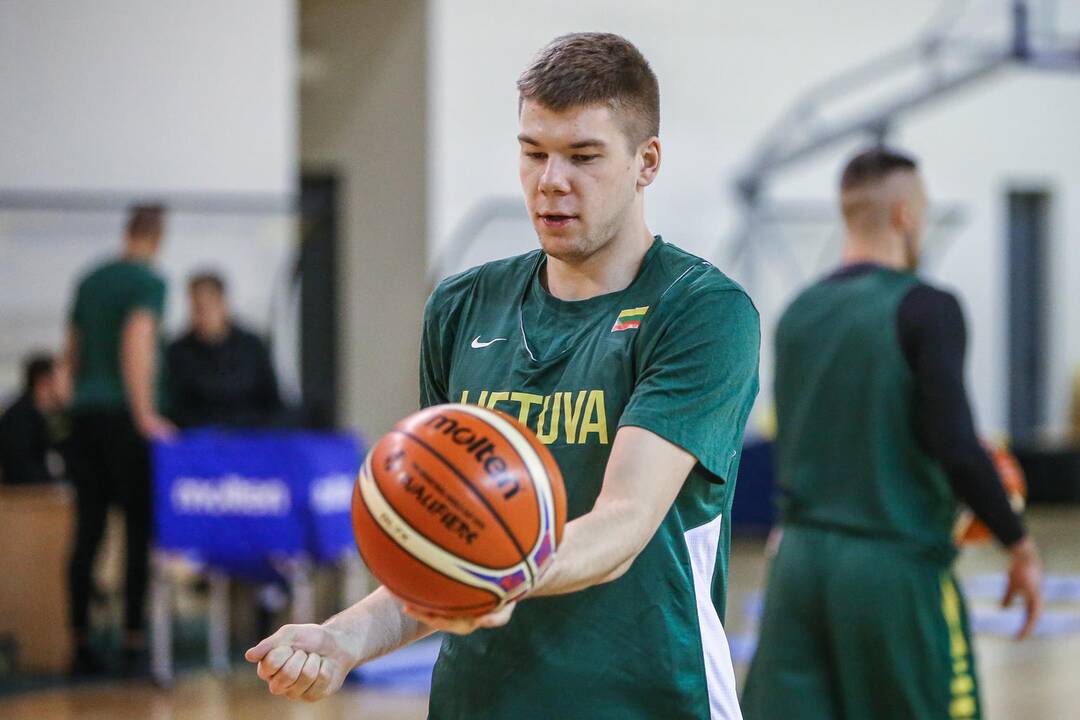 Lietuvos vyrų krepšinio rintinės treniruotė