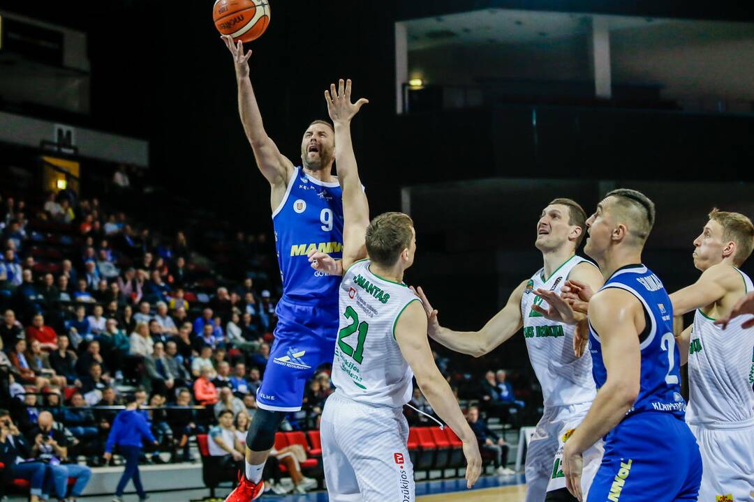 LKL: "Neptūnas" - "Dzūkija" 70:68