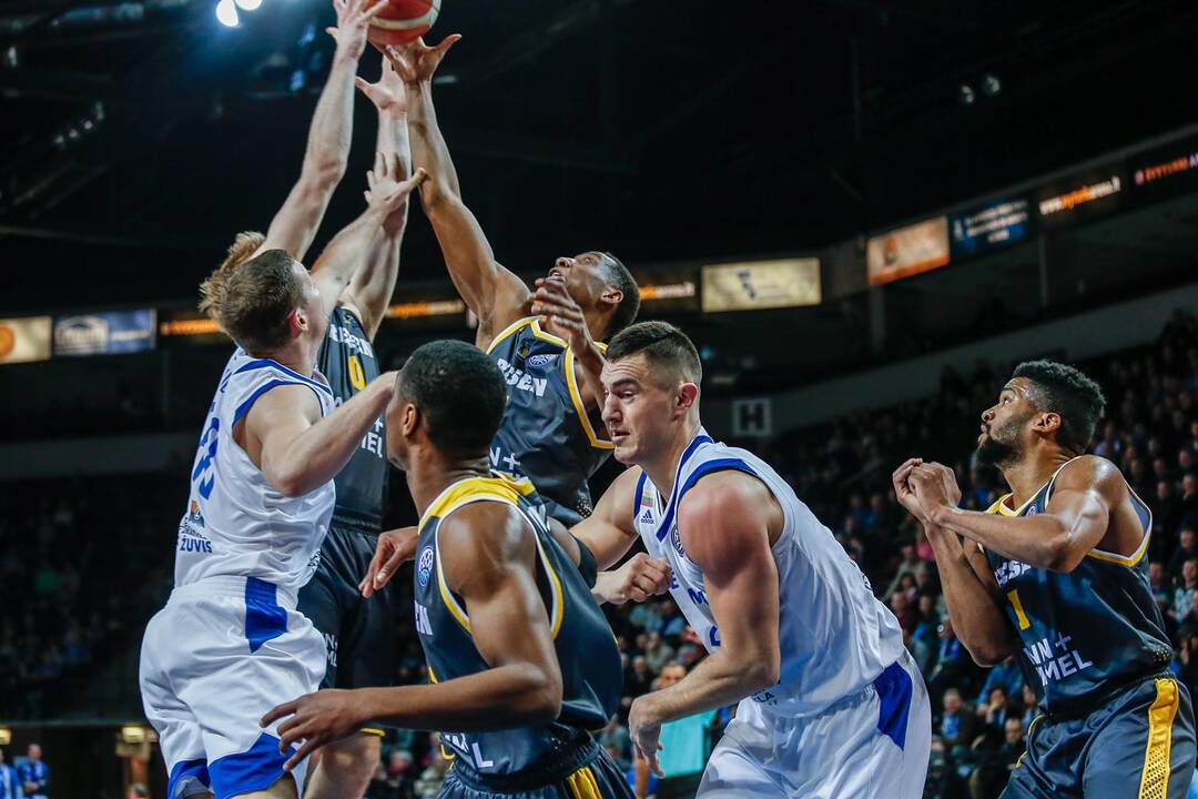 Klaipėdos "Neptūnas" - Liudvigsburgo „MHP Riesen“ 52:68