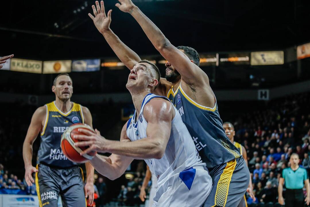 Klaipėdos "Neptūnas" - Liudvigsburgo „MHP Riesen“ 52:68