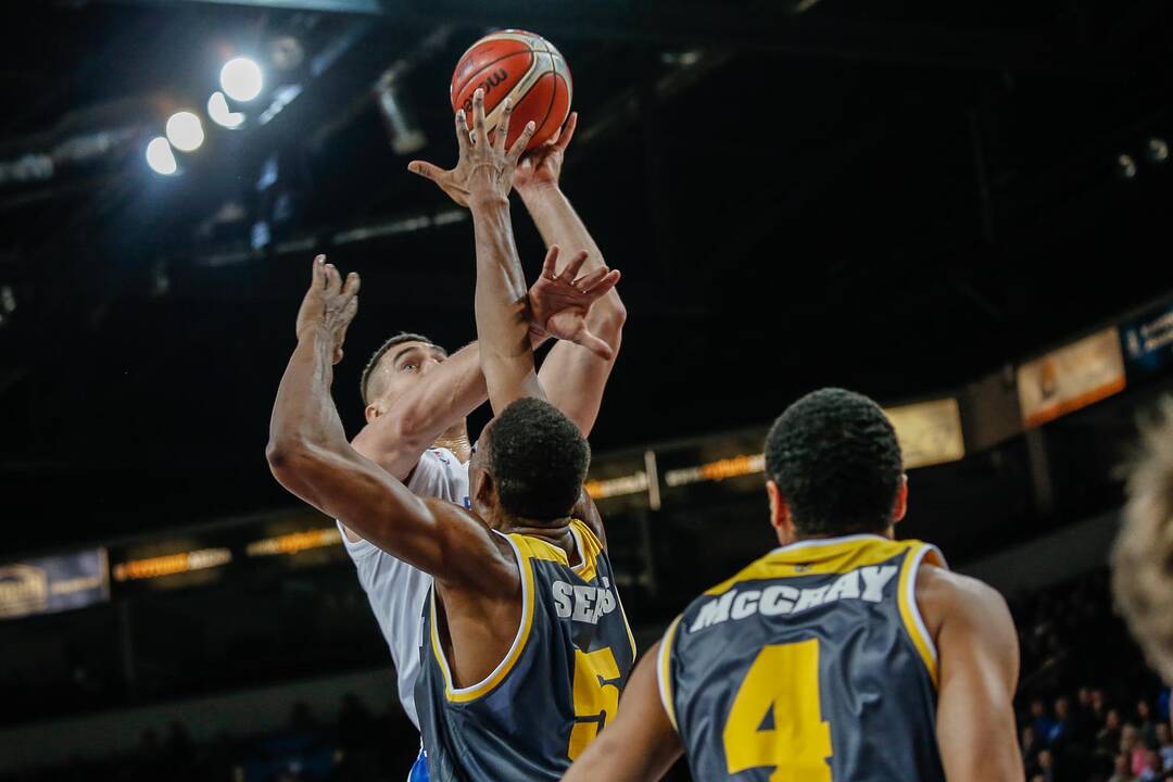 Klaipėdos "Neptūnas" - Liudvigsburgo „MHP Riesen“ 52:68