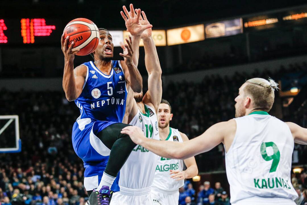 "Neptūnas" - "Žalgiris" 75:83