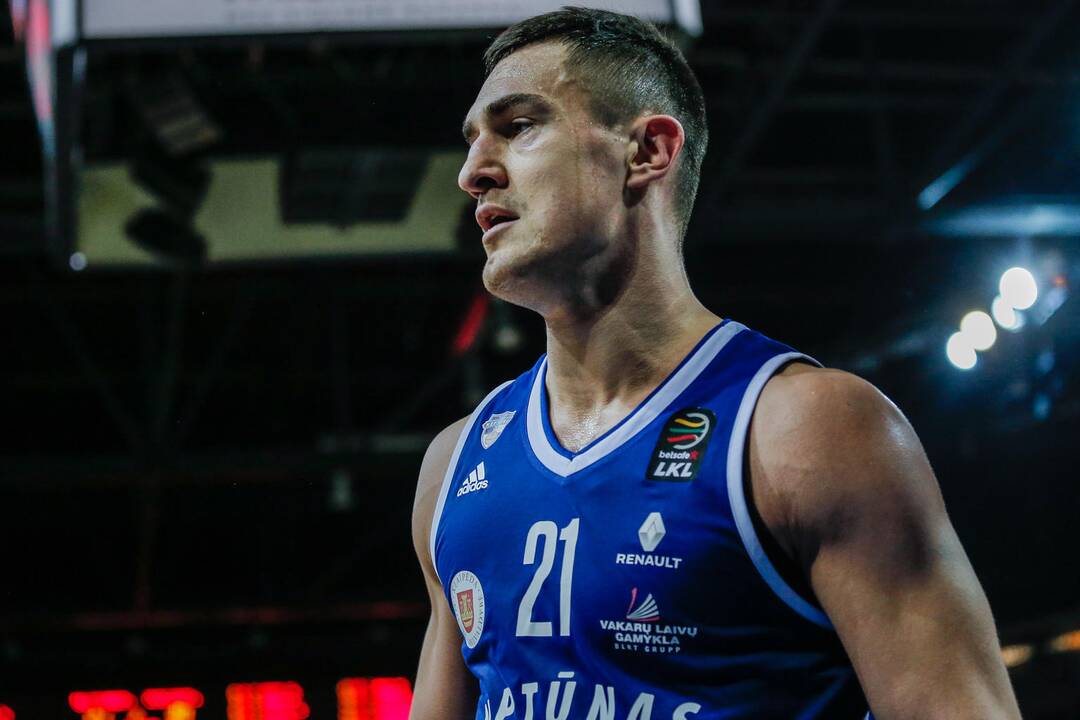 "Neptūnas" - "Žalgiris" 75:83