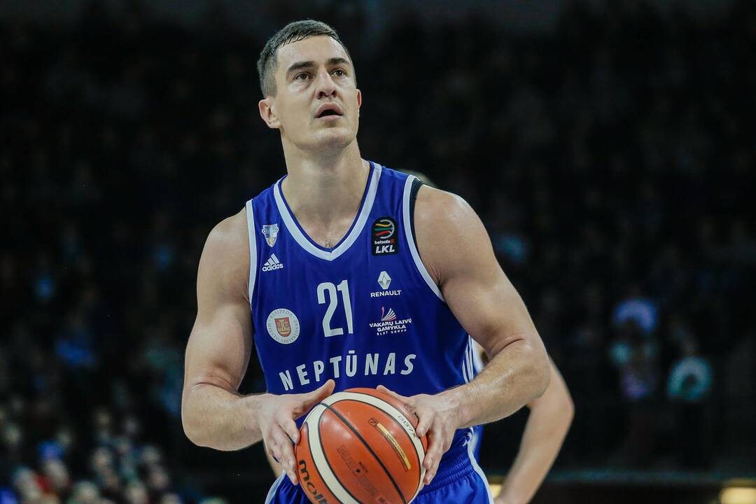 "Neptūnas" - "Žalgiris" 75:83