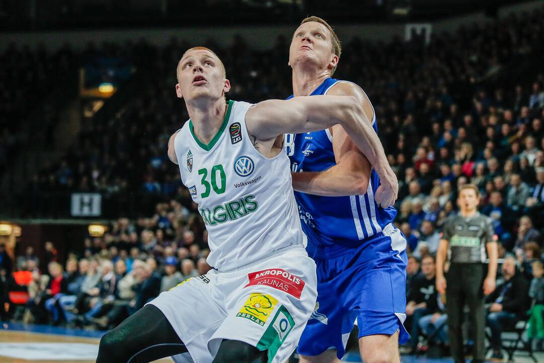 "Neptūnas" - "Žalgiris" 75:83