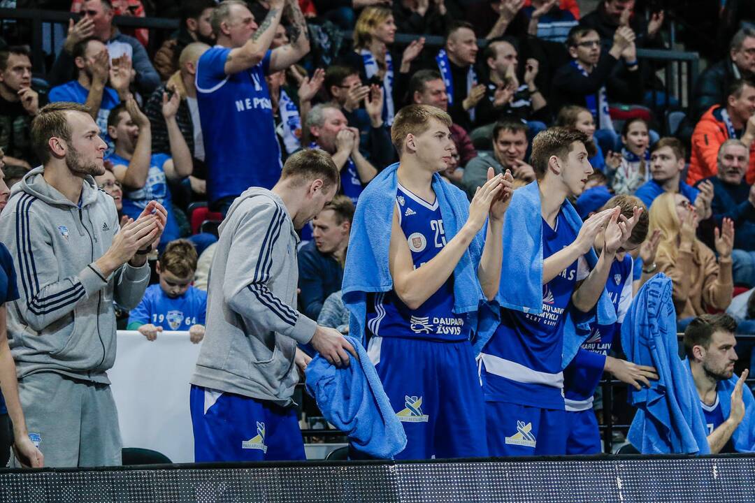 "Neptūnas" - "Žalgiris" 75:83
