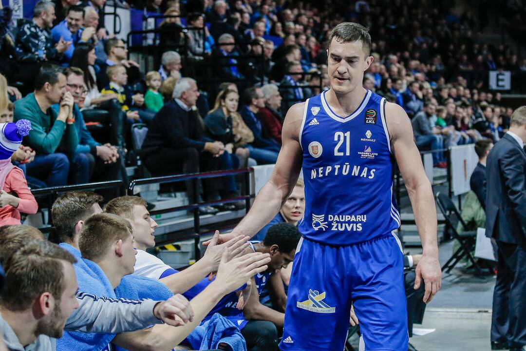 "Neptūnas" - "Žalgiris" 75:83