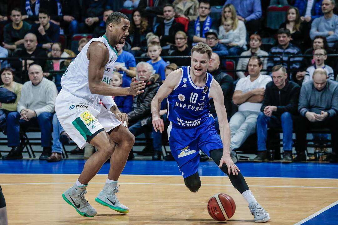 "Neptūnas" - "Žalgiris" 75:83