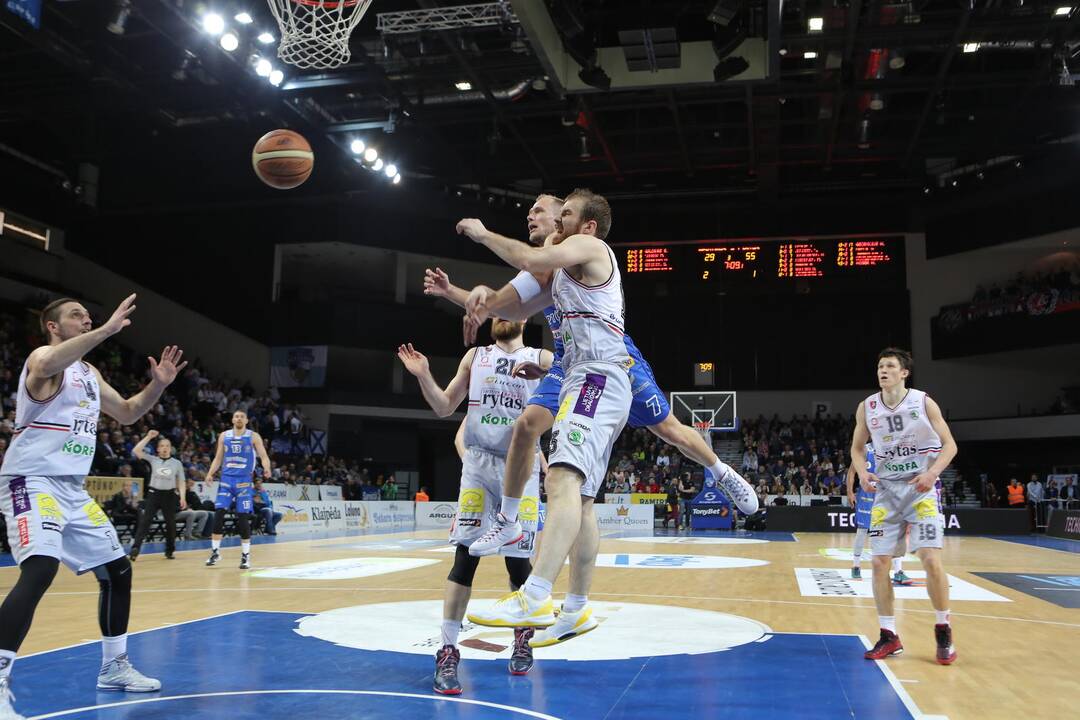 LKL: "Neptūnas" - "Lietuvos rytas"