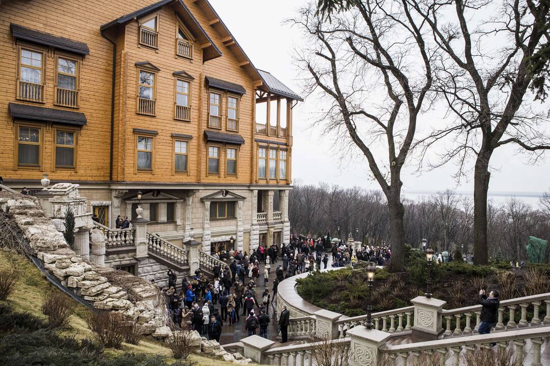 Nušalinto Ukrainos prezidento V. Janukovičiaus rezidencija