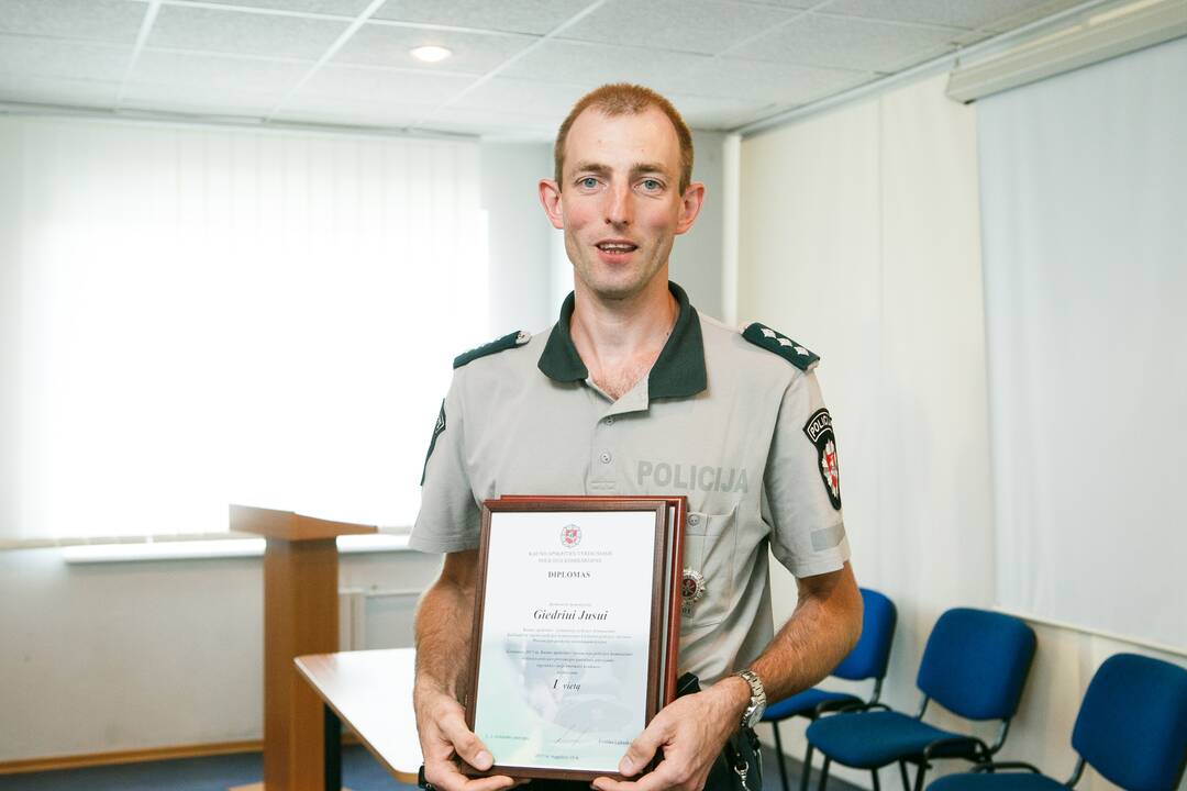 Geriausių apskrities policininkų rinkimai