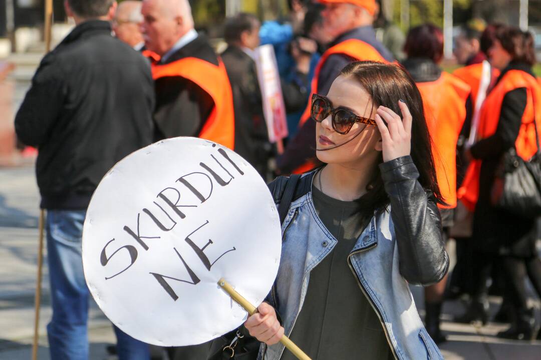 Profesinių sąjungų protesto akcija