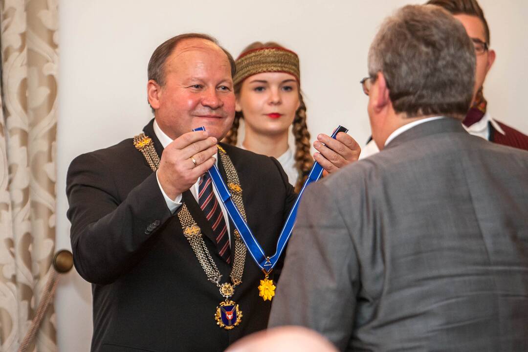 Raudondvaryje pagerbti Kauno rajono šviesuoliai 