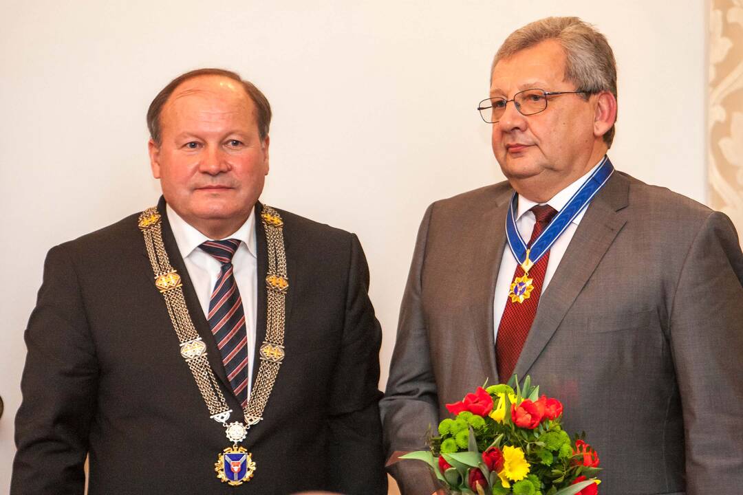 Raudondvaryje pagerbti Kauno rajono šviesuoliai 