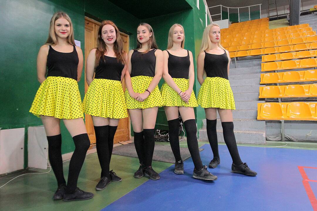 Rankinis: „Granitas-Karys“ – Panevėžio „Grifas“ 24:17