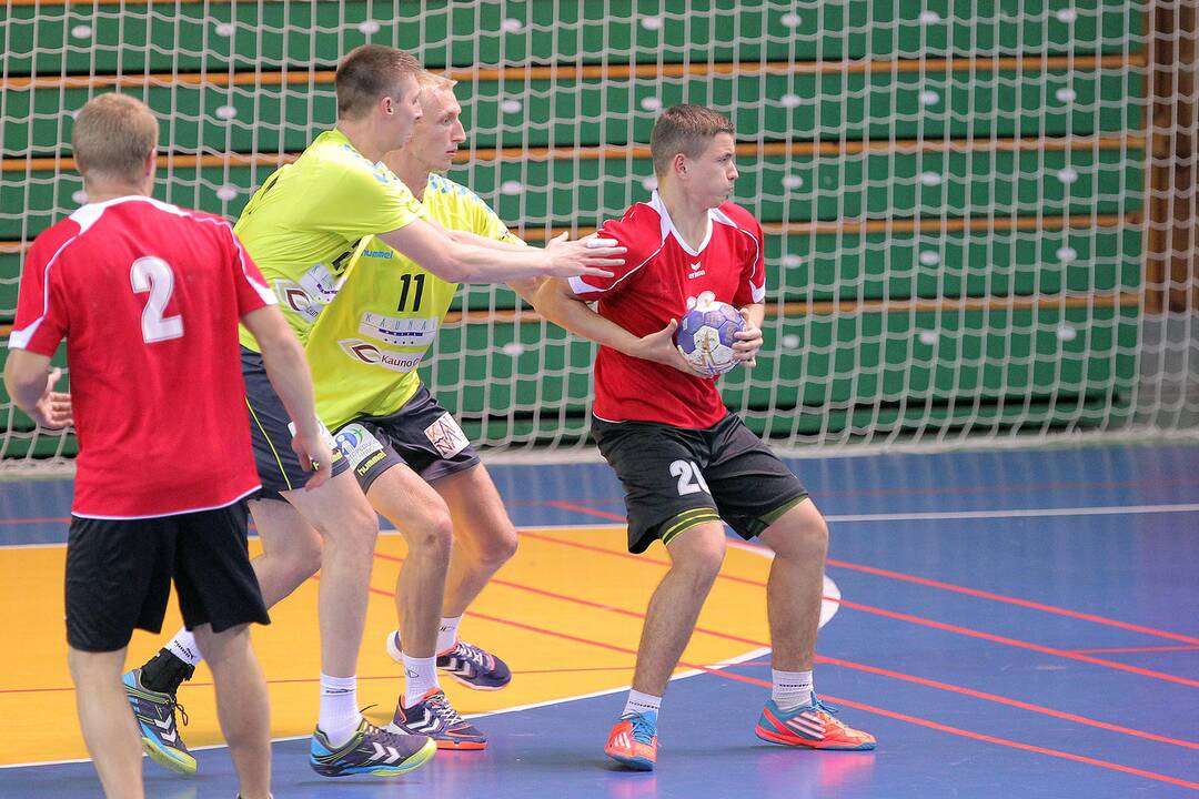 Rankinis: „Granitas-Karys“ – Panevėžio „Grifas“ 24:17