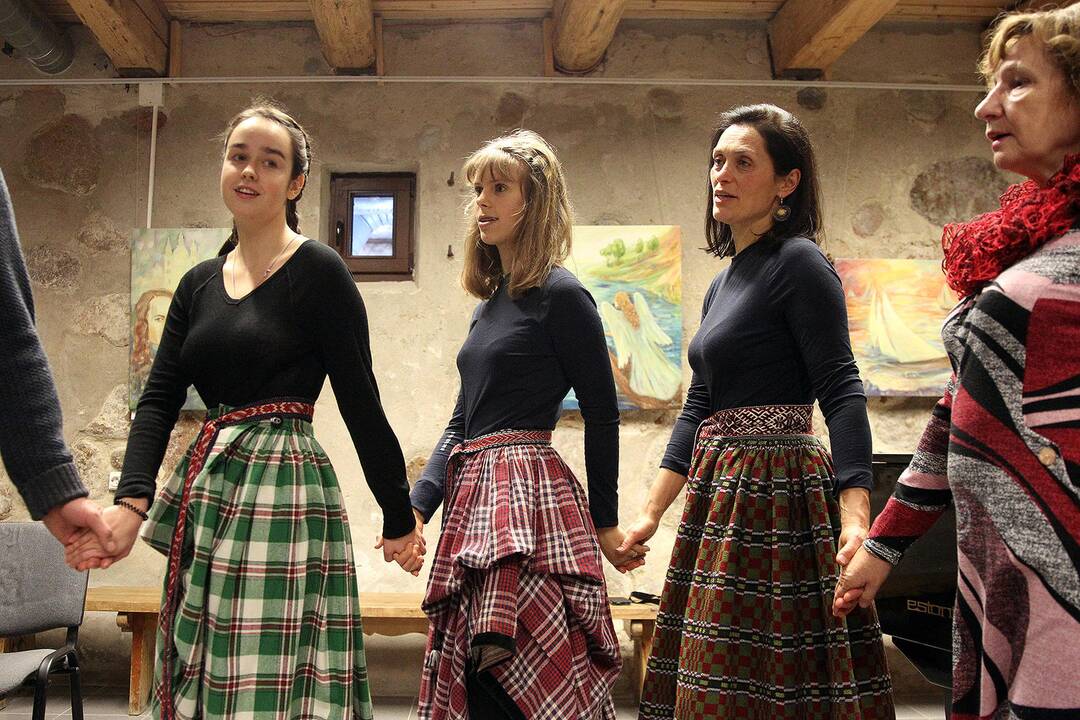 „Šauni mūsų šeimynėlė“