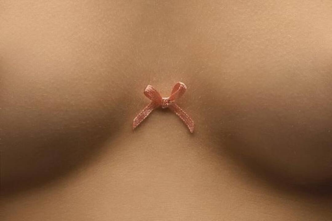 Erotika ir seksas - jaunimui skirtoje reklamoje