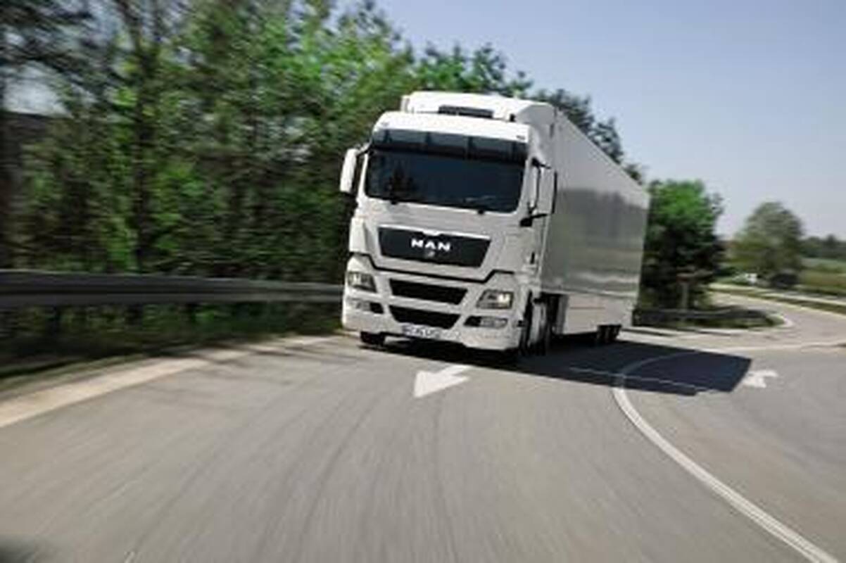 Antikrizinis sprendimas transportininkams - sunkvežimių nuoma