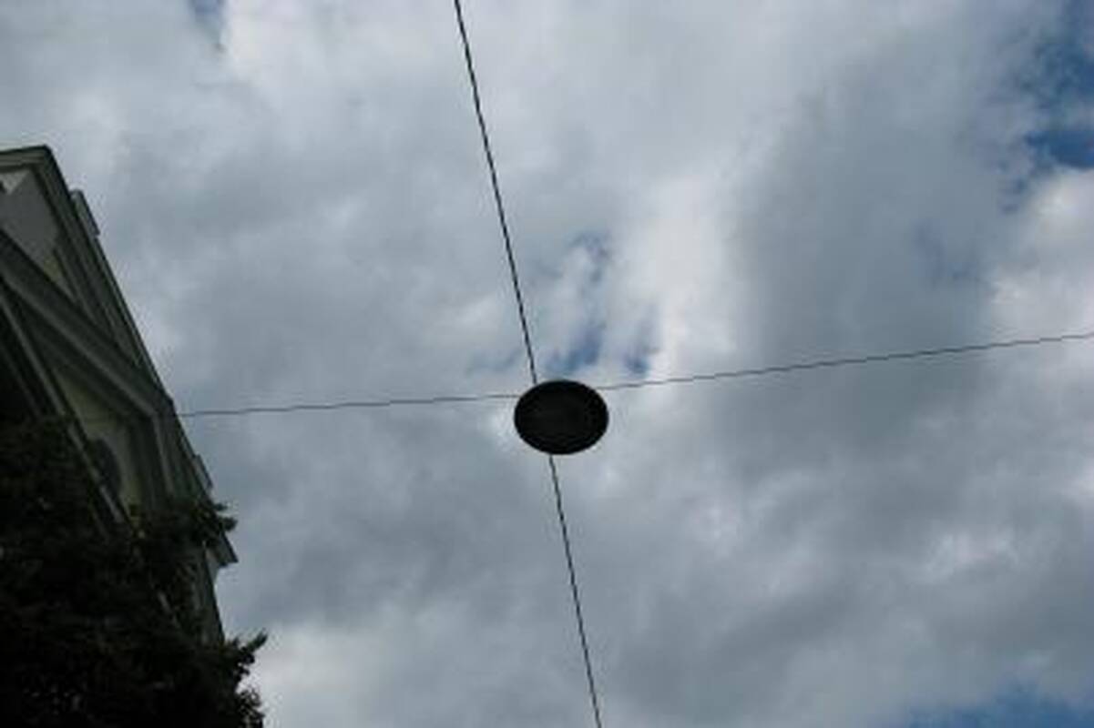 Baigti šviestuvų keitimo darbai centre