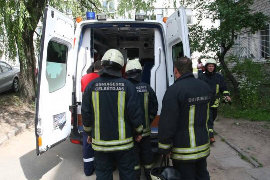 Sprogus dujų balionui sužaloti trys žmonės