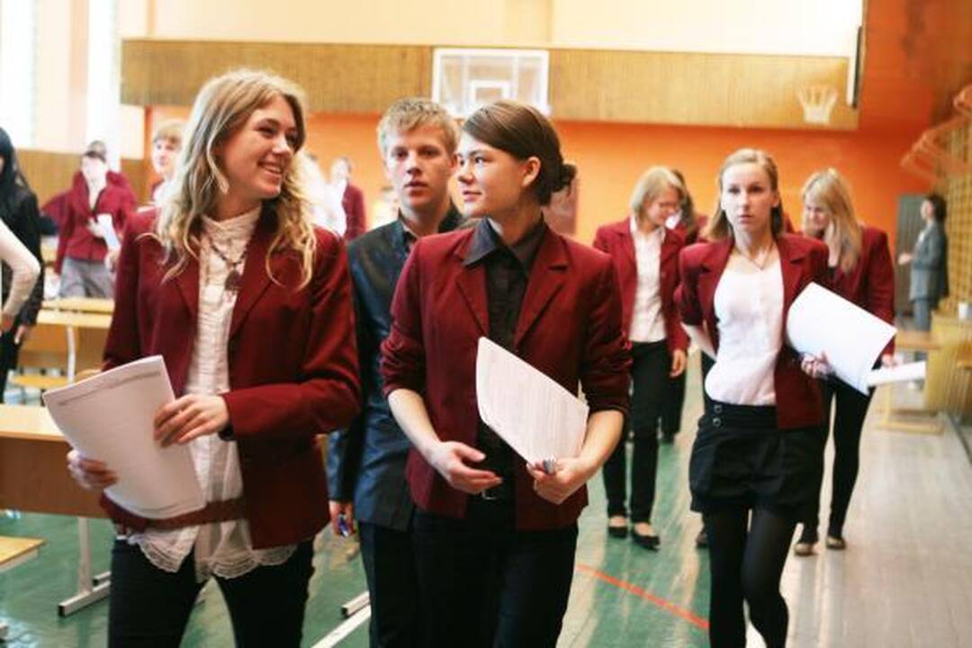 Istorijos ir matematikos egzaminą išlaikė apie 94 proc., chemijos - per 97 proc. kandidatų