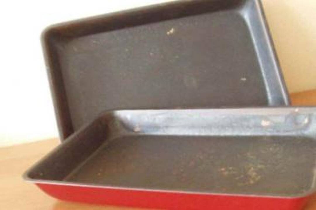 Uždrausta prekiauti skardomis ir puodukais