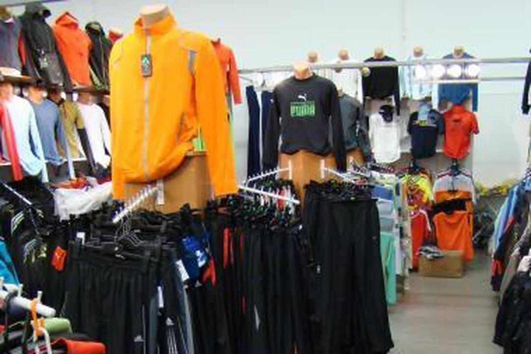 Kaunietis nuteistas už garsių firmų pavadinimų naudojimą 