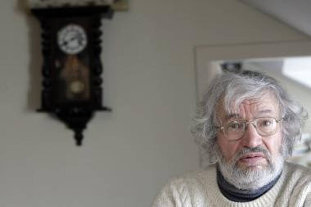 Mirė poetas Sigitas Geda