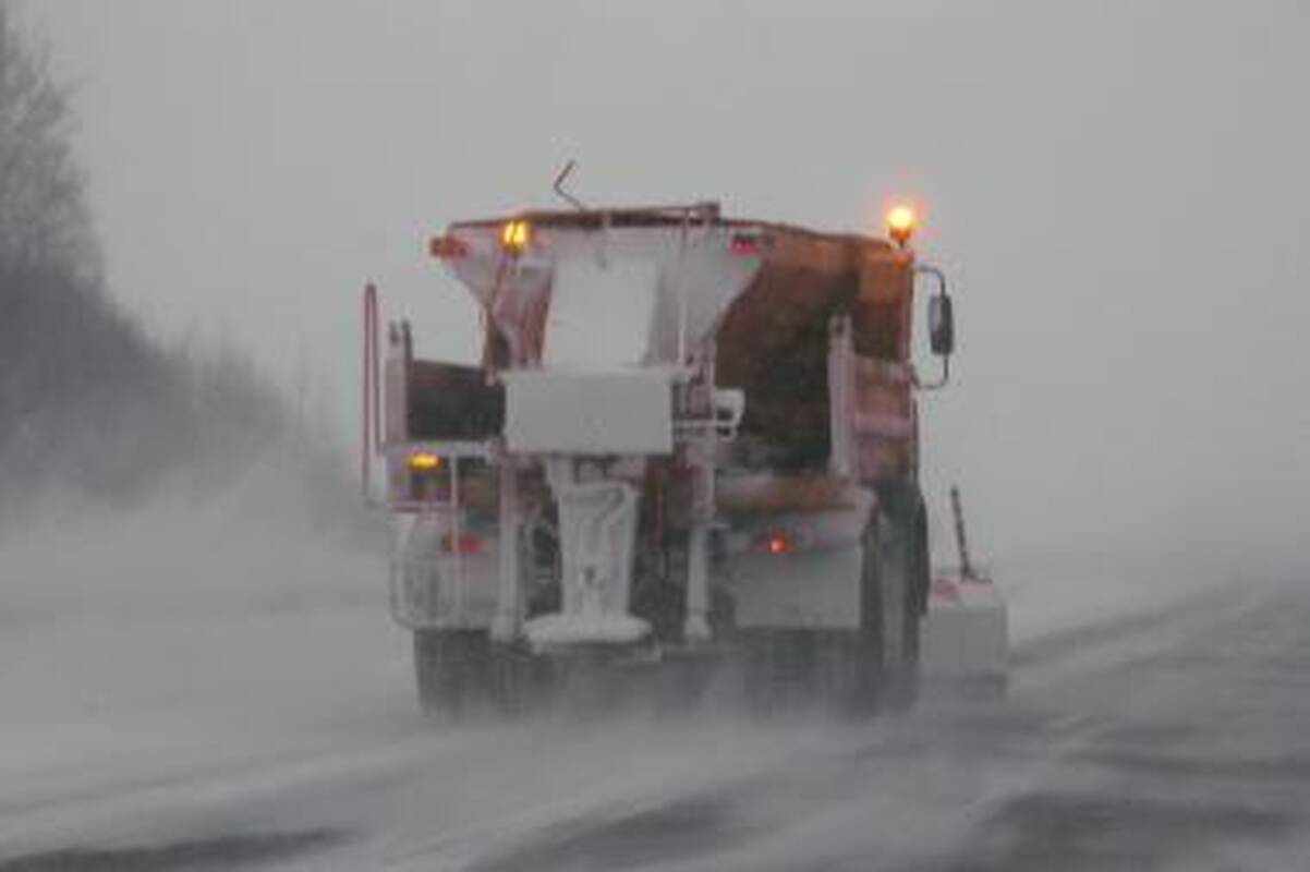 Kelininkai įspėja, kad sninga beveik visoje Lietuvoje