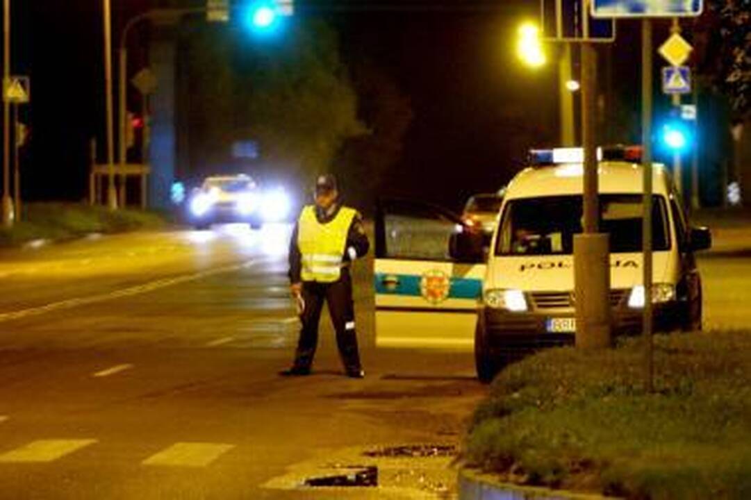 D.Kedys norėjo sušaudyti nemažai pareigūnų? (papildyta)