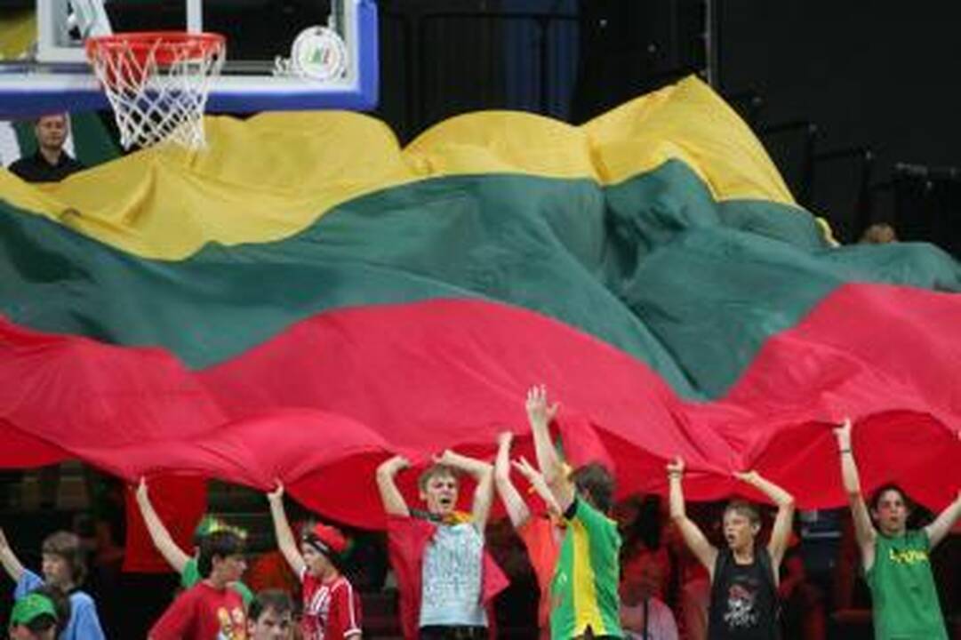 Europos čempionatų prizininkų dėka – premijos mokykloms 