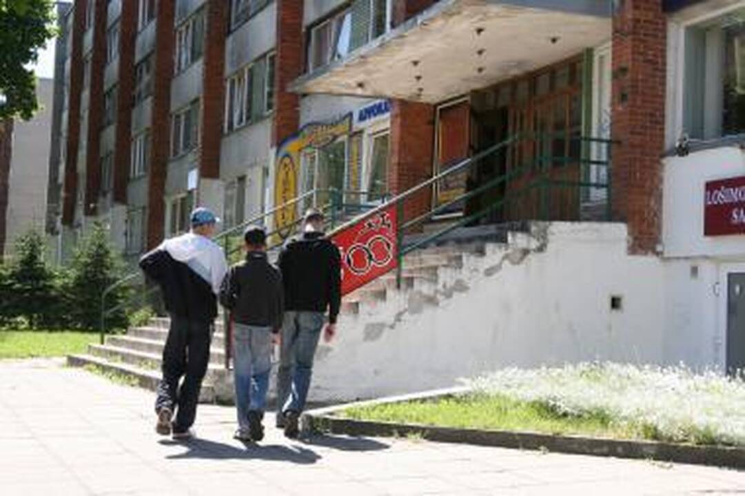 Klaipėdoje bendrabutyje – muštynės ir vagystės (papildyta)