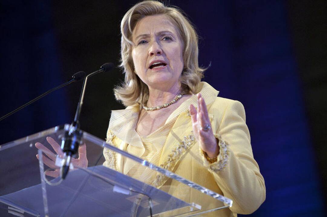 H.Clinton netikėtai atvyko į Pakistaną