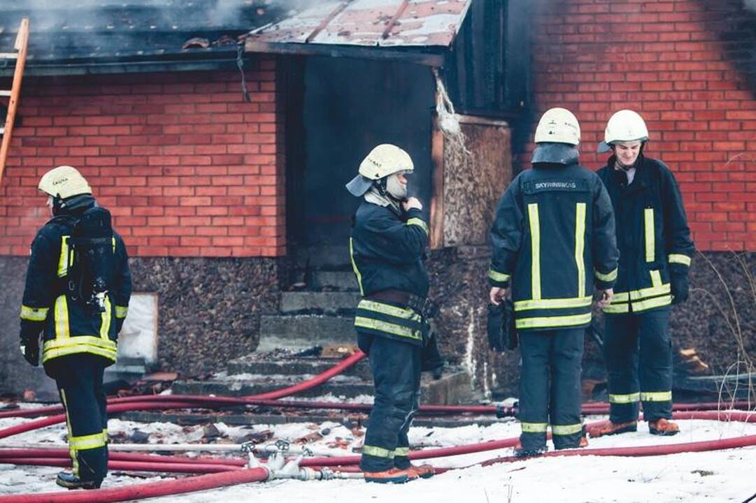 Per savaitgalį gaisruose žuvo šeši žmonės