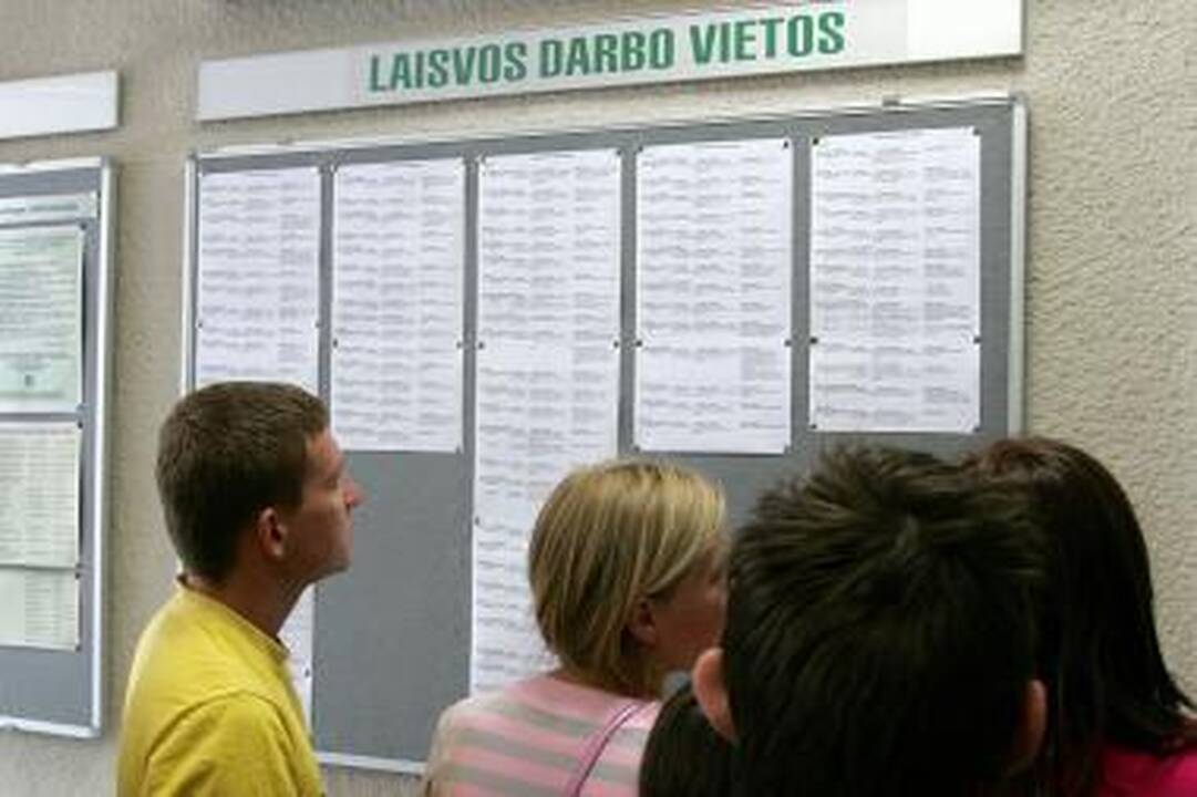 Penkiems šimtams bedarbių – milijonas litų