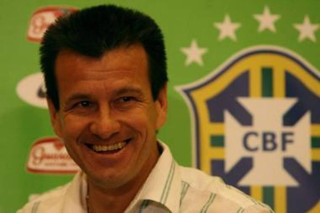 Brazilijos futbolininkai sužais su estais