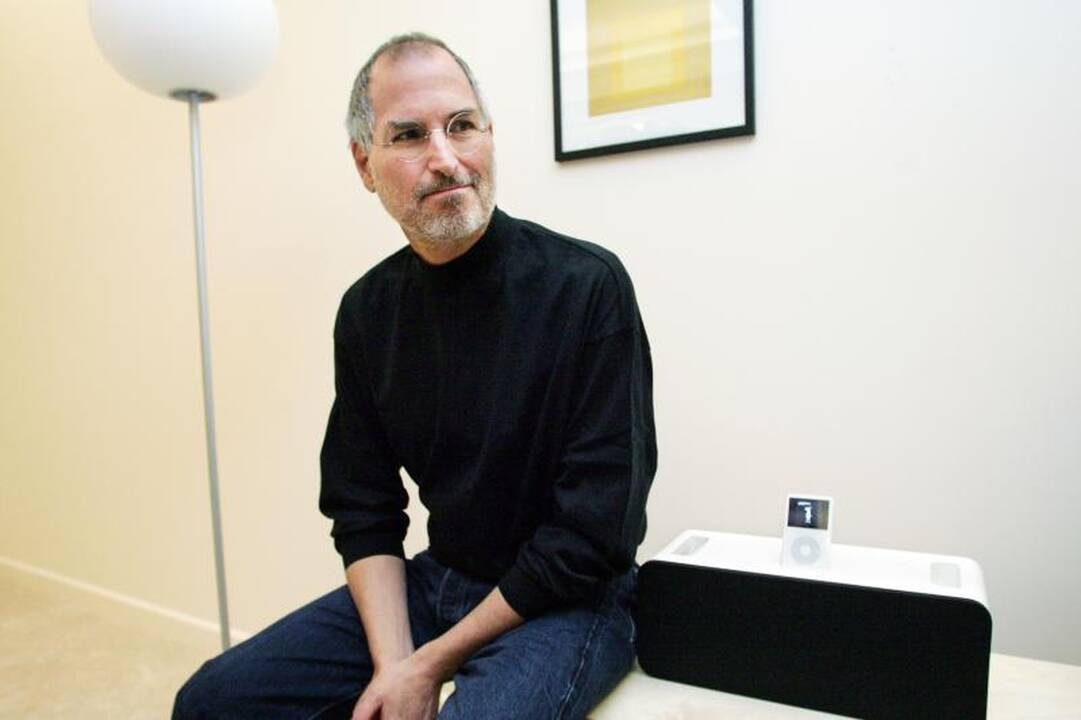 „Apple“ įkūrėjas Steve'as Jobsas mirė nuo vėžio
