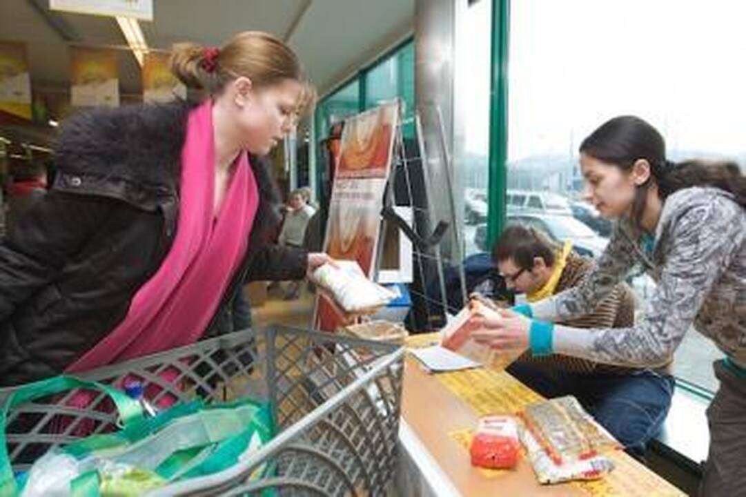 Vilniečiai daugiausiai aukoja kruopų ir makaronų