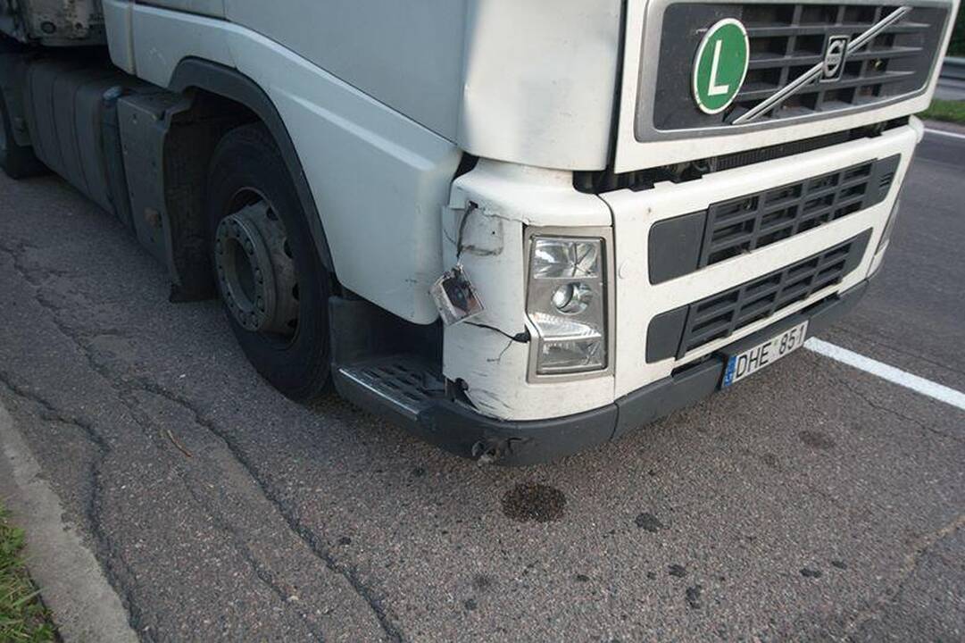 Avarija kelyje Kaunas - Marijampolė, yra aukų