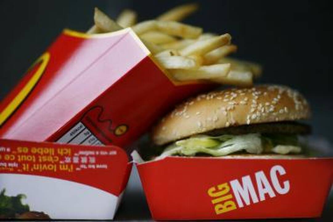 Amerikietis suvalgė 23 tūkst. hamburgerių